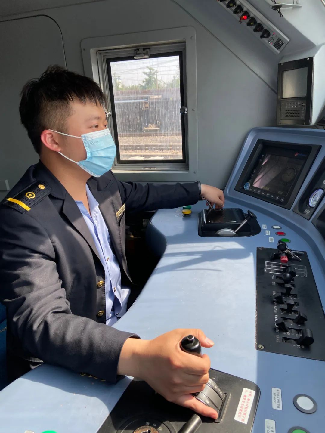 微信图片_20230402210319